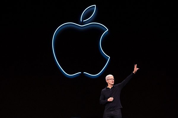 iPhone销量降10% 苹果宣布史上最大回购