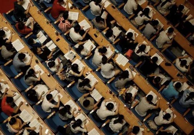 多数中国学生留学预算低于60万 申请门槛越来越高
