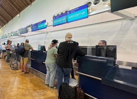 西捷奖励会员新福利：预订Sunwing假期打点