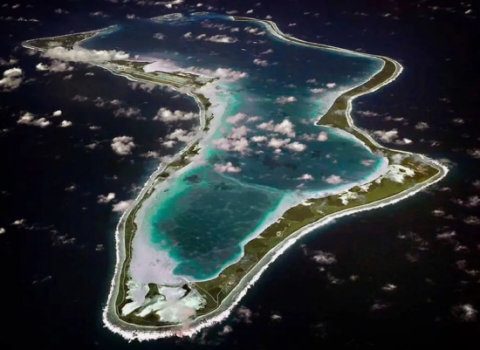 美军航母遭遇的困境 与战争初期巴林基地遇