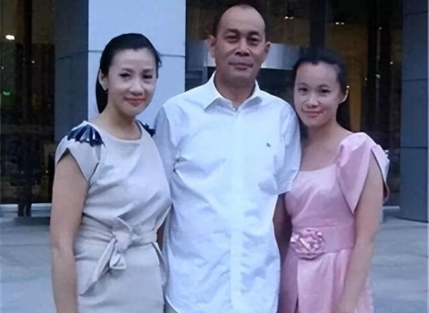原来他们是父女 藏得真的够深的