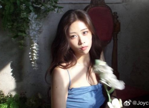 前女排国手晒近照，退役后变超美