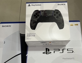 多伦多出 PS5 光驱版，带手柄和游戏，自提（Arthur Bonner Ave）