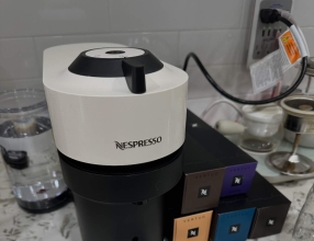 多伦多出 Nespresso 胶囊咖啡机，送胶囊，自提（Arthur Bonner Ave）
