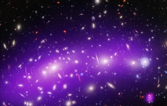 科学家宇宙深渊发现新型天体