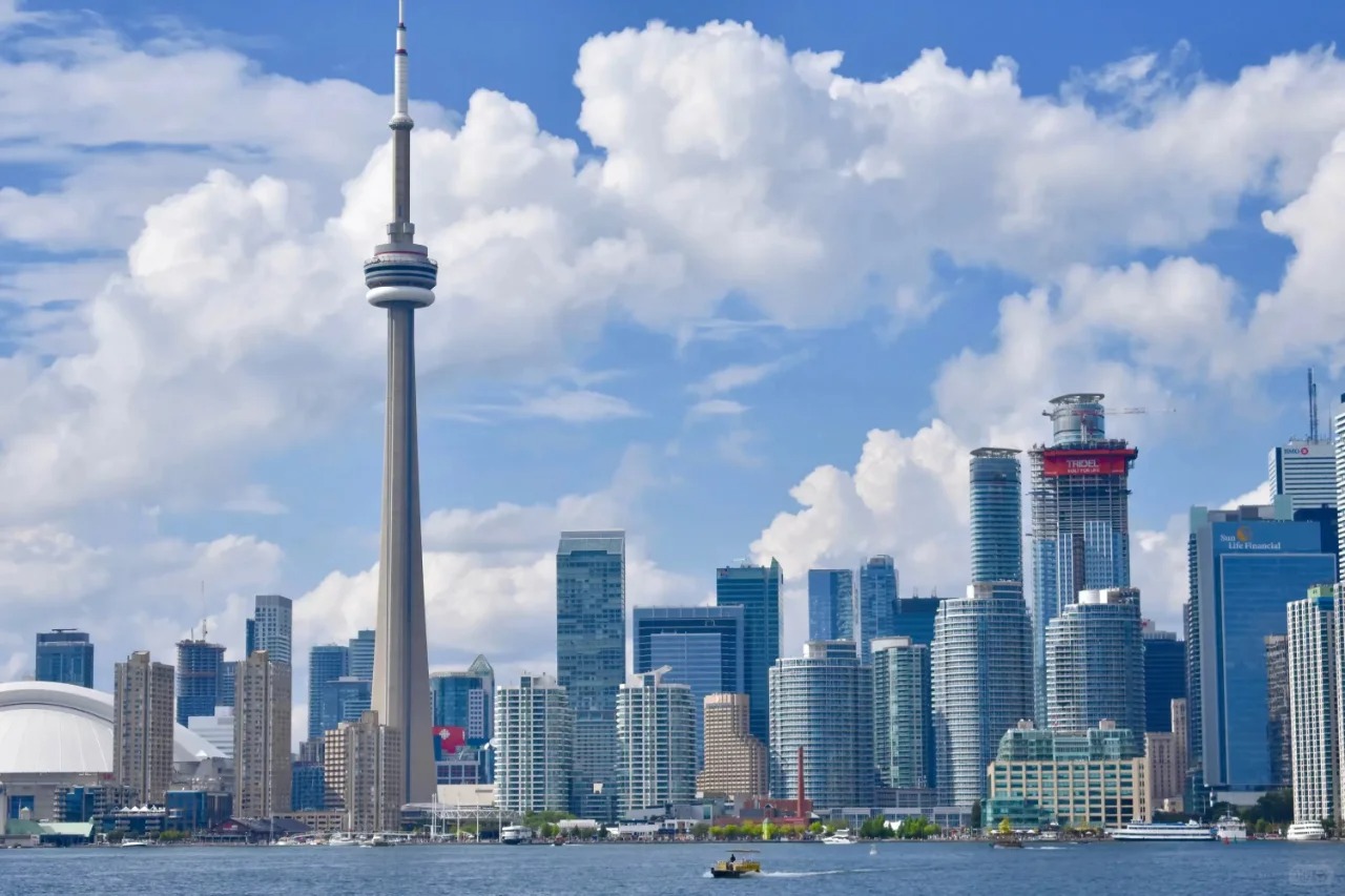 多伦多CN Tower免费开放！只要你有这个