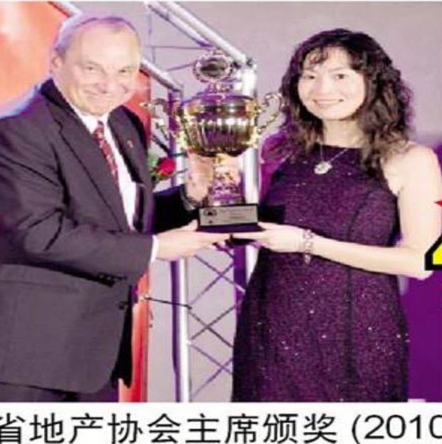 加拿大最大最潮的Condo社区，我家对过强烈推荐???比四五年前便宜了足足五万，外加