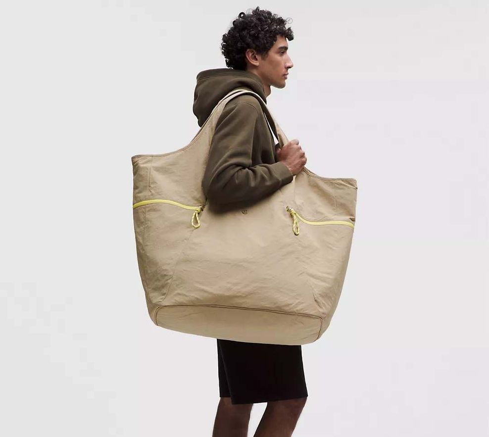 lululemon big-ass bag