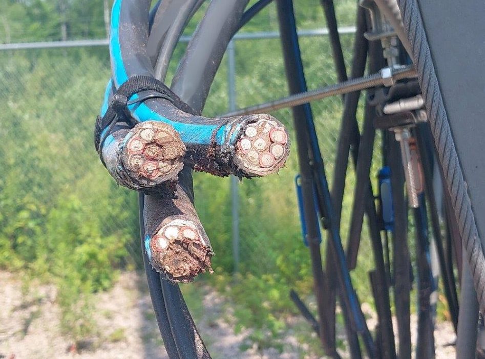 安大略省建筑业务，通信塔铜盗窃的最新目标