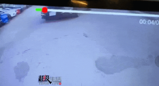 气炸！加国华人小姐姐被撞车逃逸！报警后傻眼！小心车保这个选项 ...