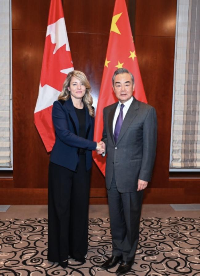 加中关系回暖！加拿大副外长访华为高层铺路