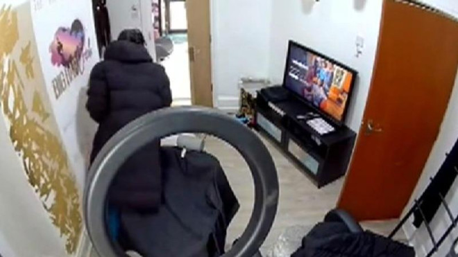 他们不付钱就直接跑了！多伦多人今后去这些店铺可能要先付钱 ... ...