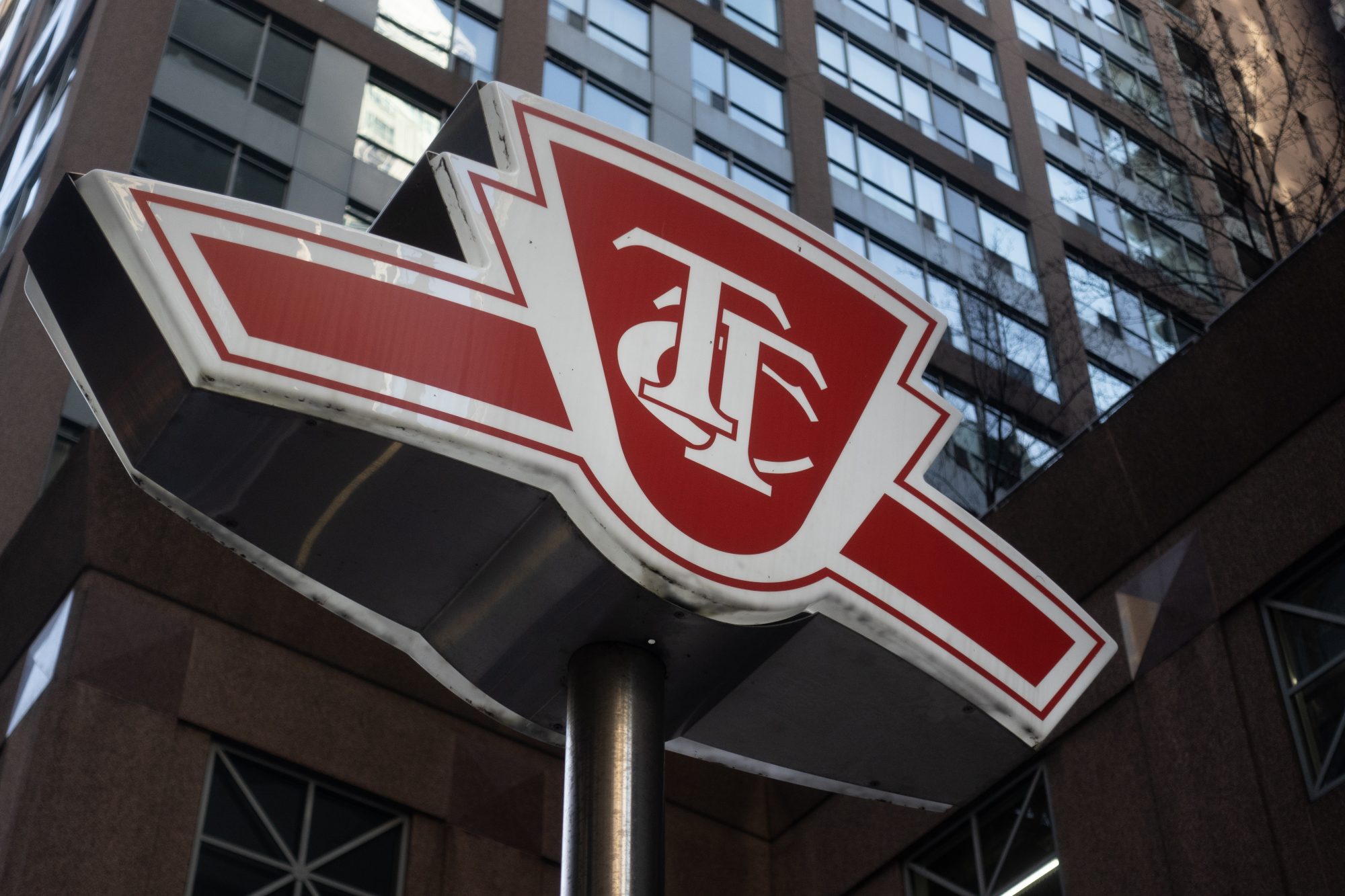 TTC准备安装自动列车信号系统，承诺提供更频繁的服务