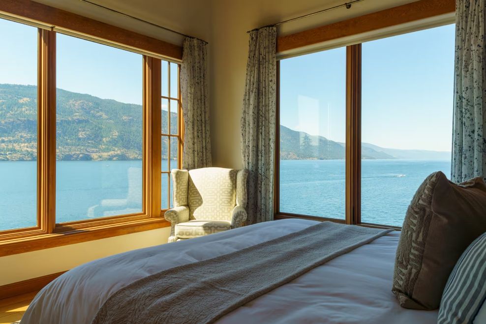 airbnb canada bedroom 2