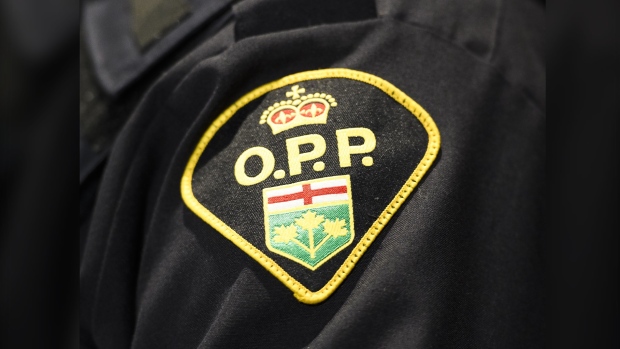 涉嫌马尼图林岛绑架的受害者被发现安全，2人被捕：OPP
