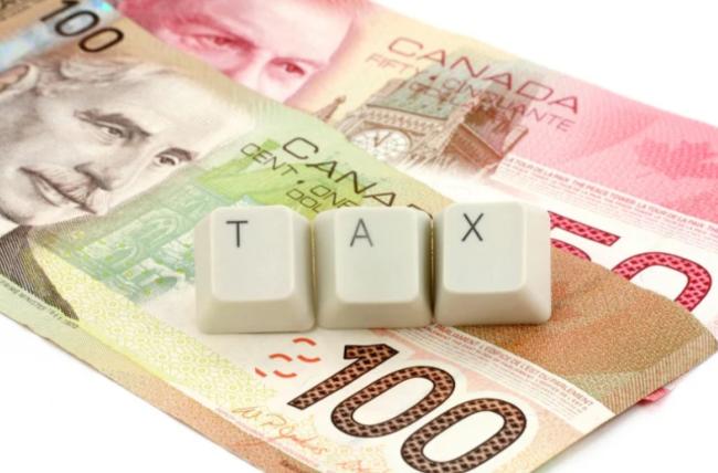 万税加拿大 专家预计特鲁多政府明日将宣布加税