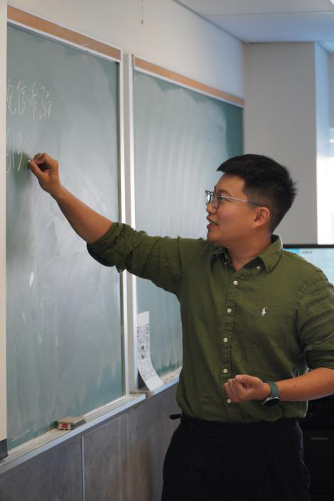 驻加拿大使馆开展“平安留学进校园”活动