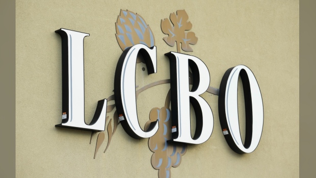 召回 LCBO 随 Nütrl 饮料免费赠送的促销玻璃杯