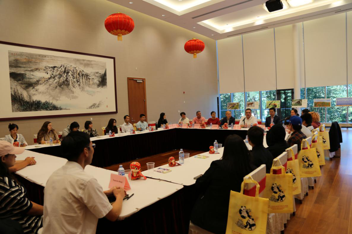 驻加拿大使馆举办“欢迎加拿大第一民族师生团访华”  行前座谈会 ...