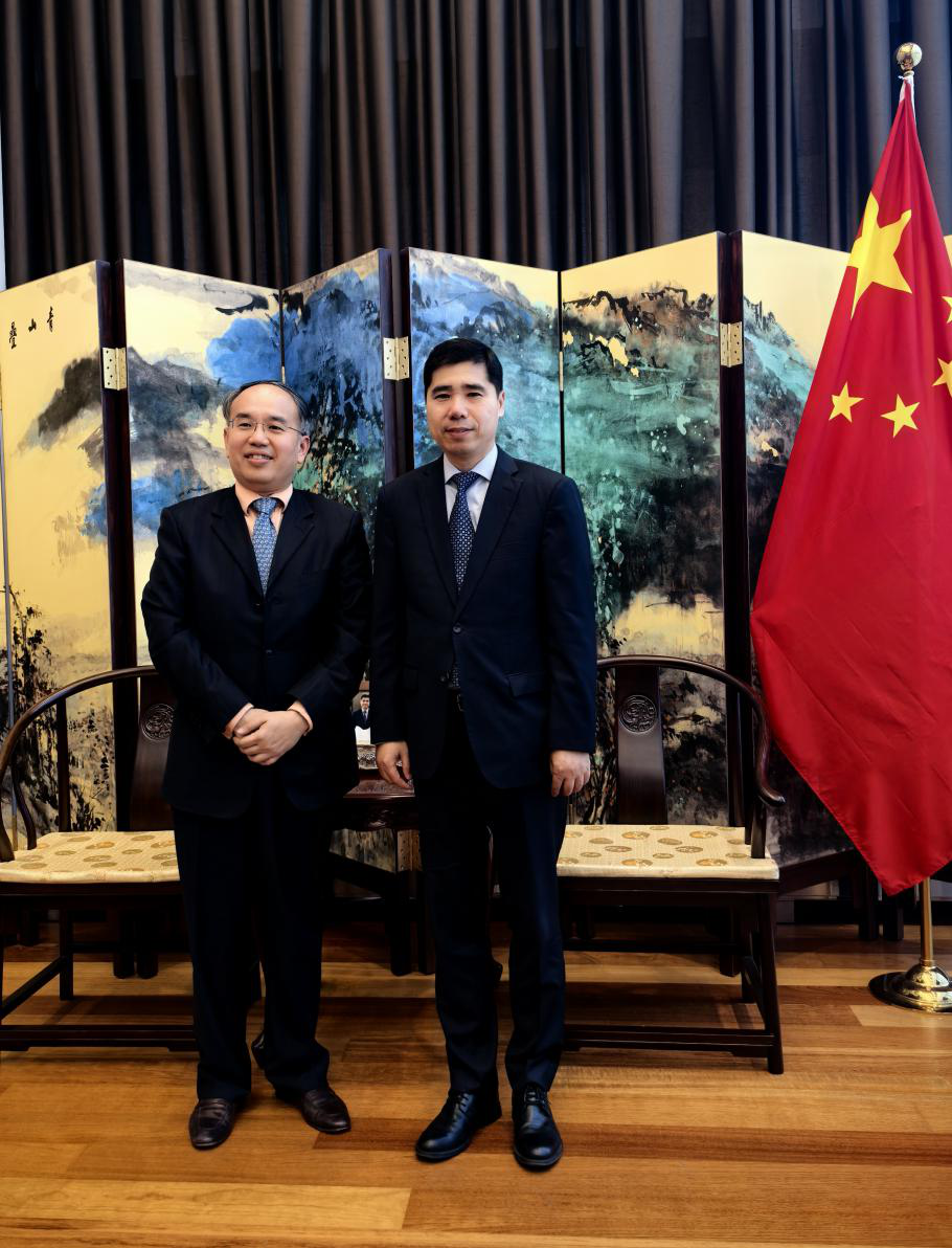 驻加拿大大使王镝会见香港特区政府财经事务及库务局局长许正宇 ...