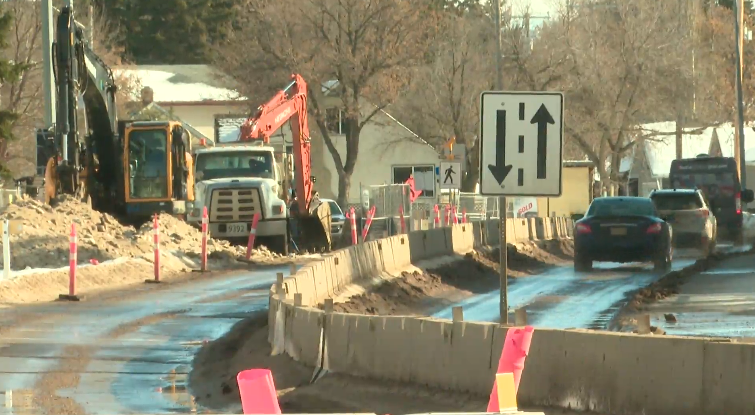 埃德蒙顿的Stony Plain Road业务面临建筑头痛