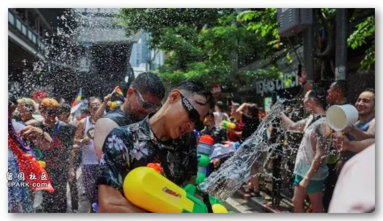 4名韩国人在泰国泼水节偷窃 被抓自称“中国人”(图)