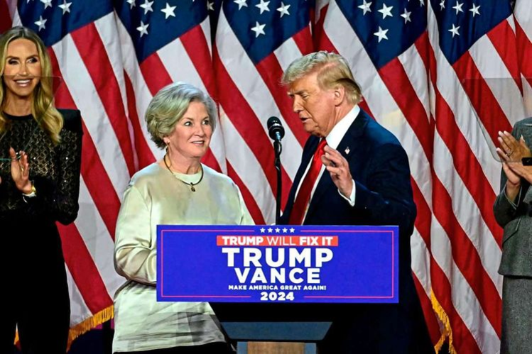 媒体:特朗普胜选演讲里特别感谢的这位女性是谁?(图)