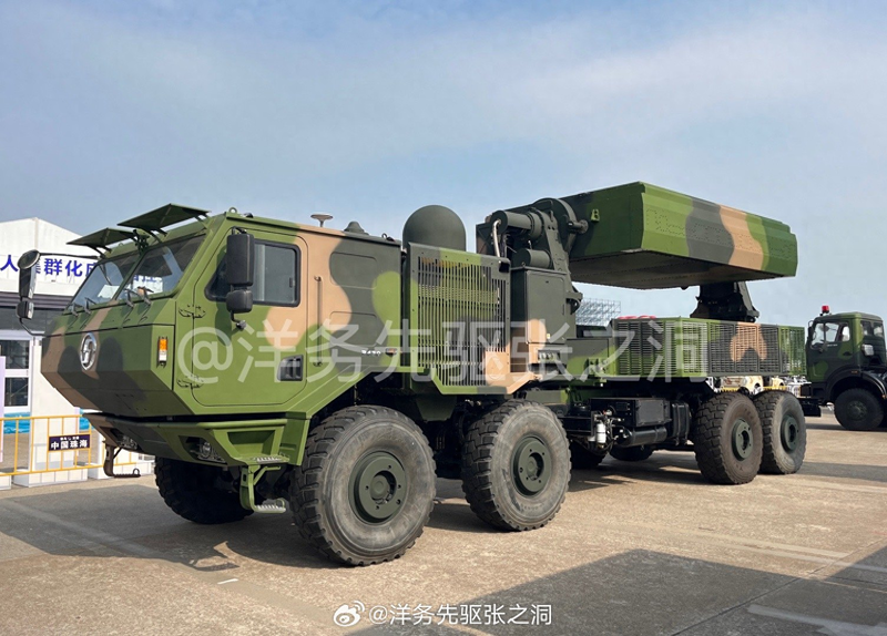 媒体:一击瘫痪无人机蜂群!中国大型微波武器亮相(组图)