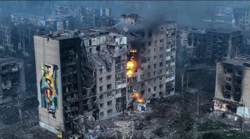 俄罗斯被曝让步:愿出资3000亿美元重建乌克兰(图)