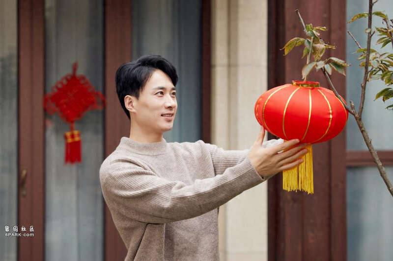中国中年人过年 两头烧钱 过节 也是在渡劫(组图)