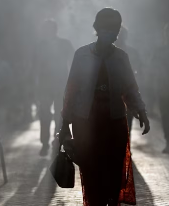 人权报告:中国利用严格的旅行限制来控制维吾尔人(图)