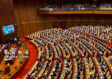 越南批准数十年来最大改革计划,预计影响10万公务员(图)