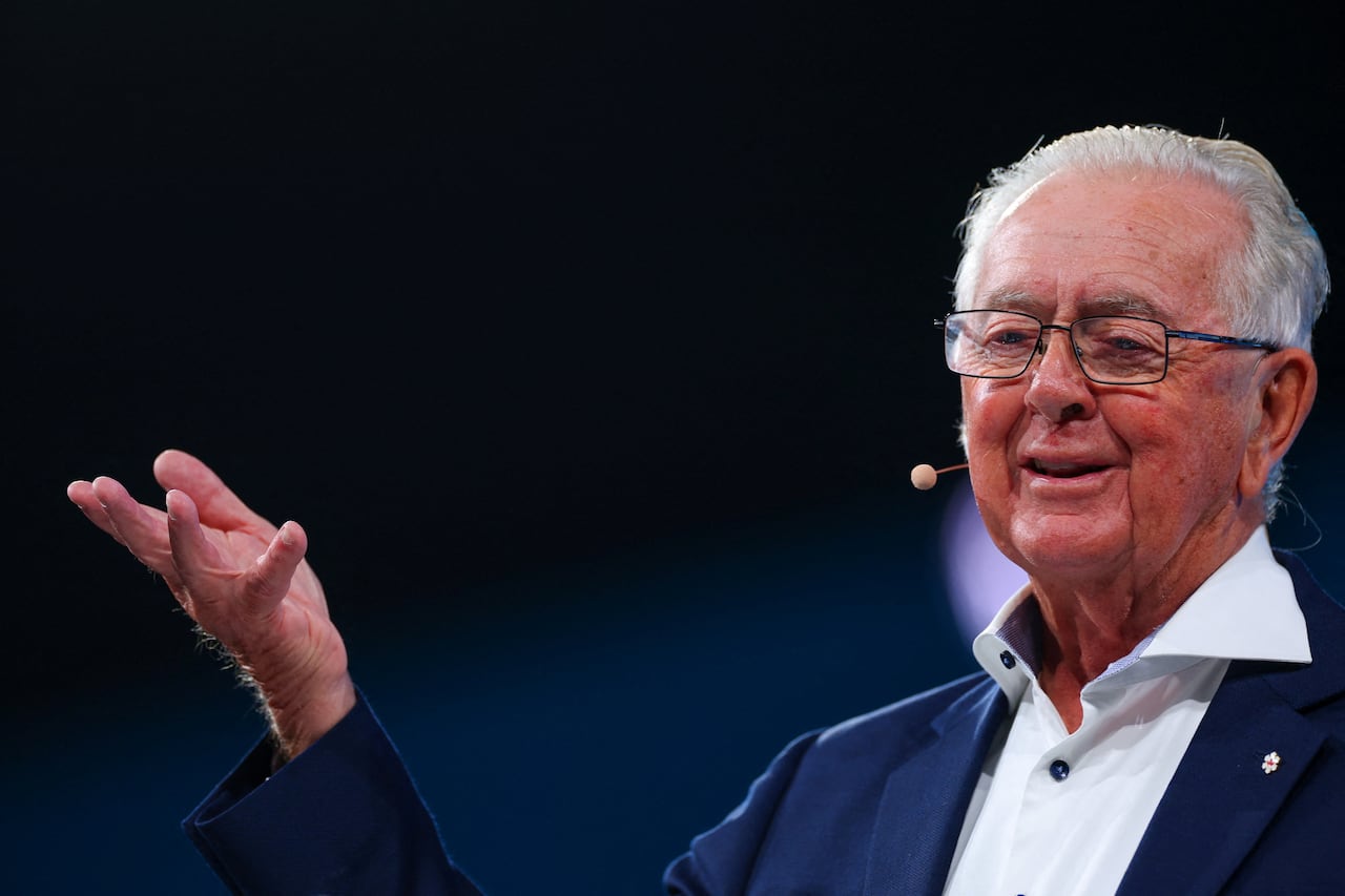 Former leader of Reform Party of Canada Preston Manning gestures during the party's national conference at the National Exhibition Centre in Birmingham, Britain, September 5, 2025.
