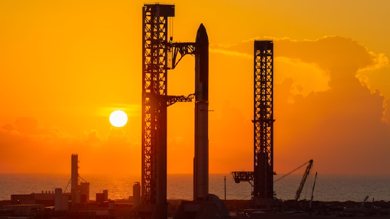 9月29日外盘头条：特朗普宣布150亿美元钢厂计划 SpaceX星舰进入地球轨道 AMD收购李飞（配图3）