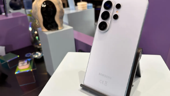 三星Galaxy S26系列发布：AI三引擎融合+隐私屏首发，两款机型涨价100美元 ...