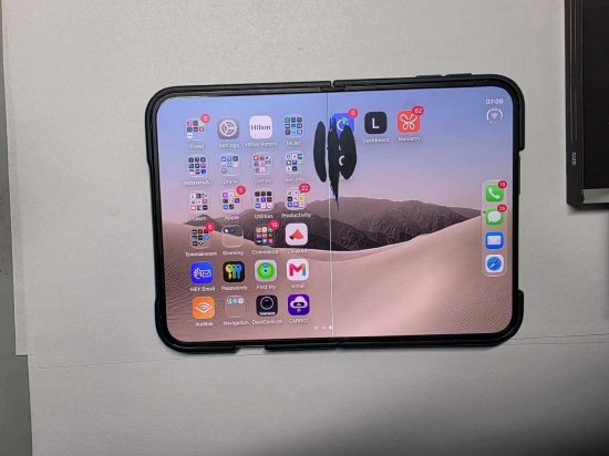 iPhone Duo开售不久即被曝内屏出现裂纹 苹果承认少量设备受影响（配图4）