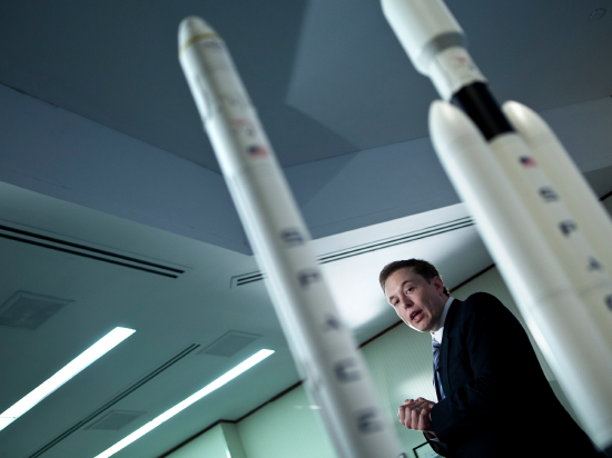 马斯克称人类有望5年内重返月球，10年内登陆火星