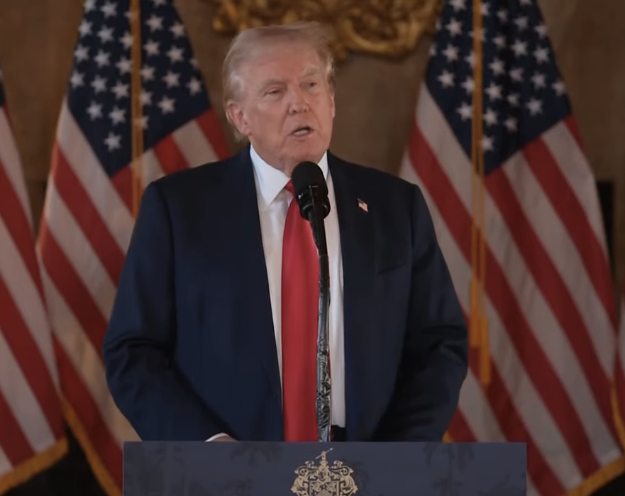 特朗普自称与哈里斯前男友亲历“直升机事故” 遭广泛质疑“说胡话” ...