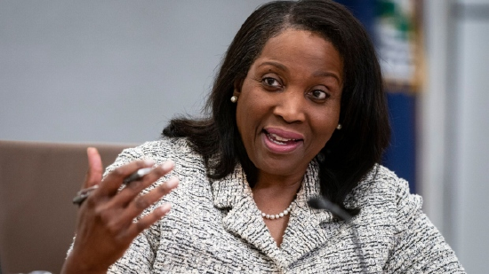 文件显示美联储理事库克称亚特兰大房产为度假屋 与欺诈指控不符 ...