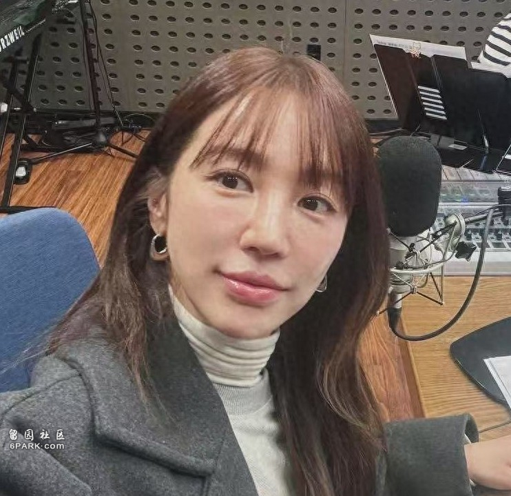 40岁尹恩惠断崖式衰老,疑似过度医美导致“脸塌了”(图)