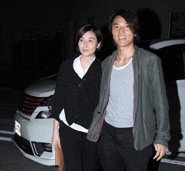 隐居日本转行失败 蒙嘉慧获李泽楷公司邀请复出?(图)