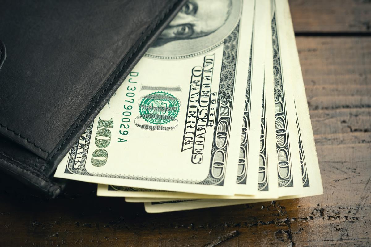 钱包里应留多少现金？理财专家告诉你