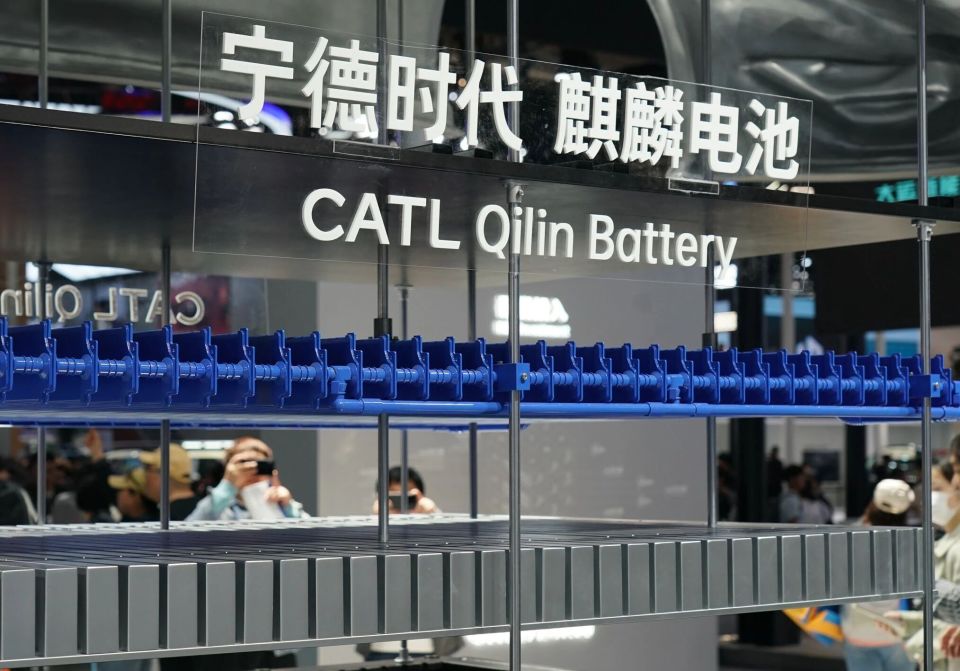 中国A股迎来历史一刻