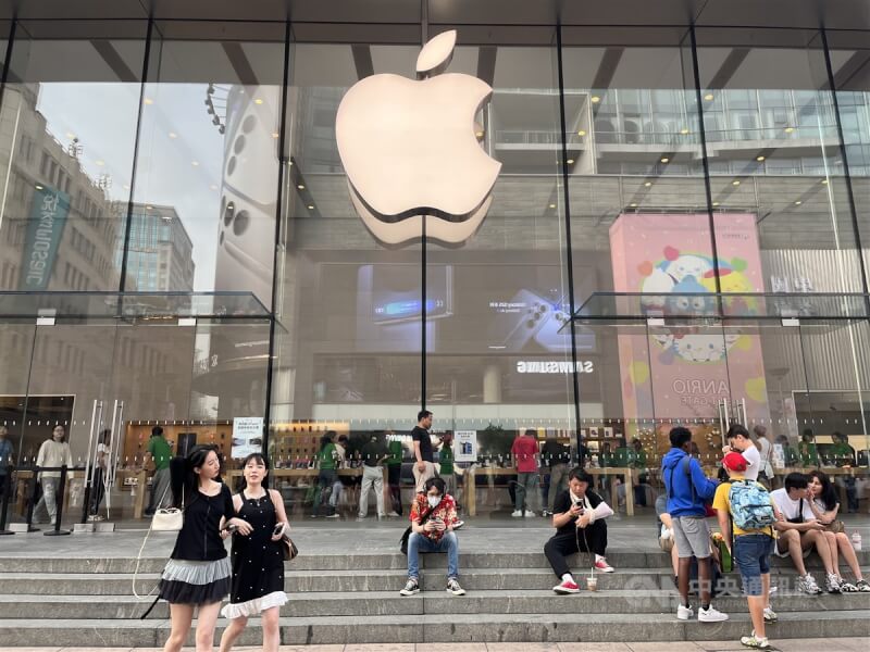 美國蘋果公司（Apple）預測截至9月會計年度第4季營收成長速度將低於華爾街目標。（中央社檔案照片）