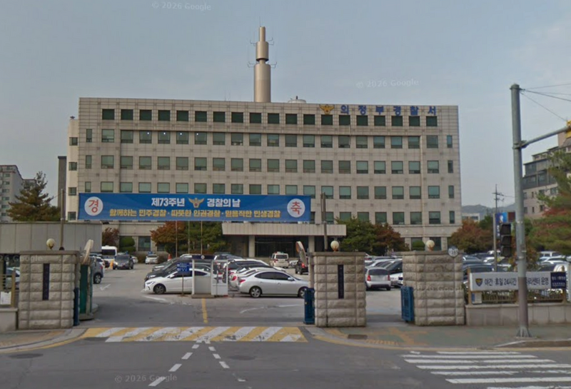 南韩京畿道议政府市夫妇坠楼双亡，2名小孩陈尸住处。 议政府警察署示意图。 （图撷自Google街景）