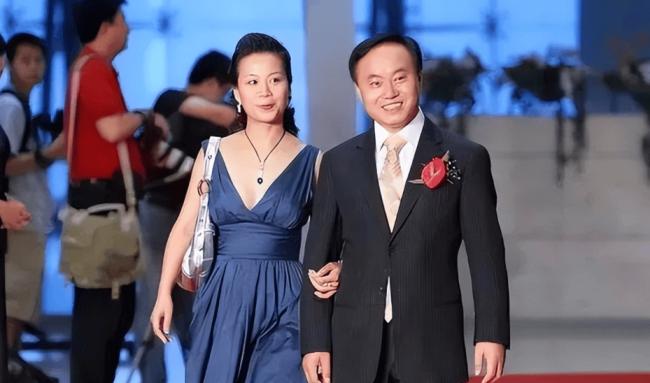 隐居澳洲13年后，中国“光伏教父”突然出手