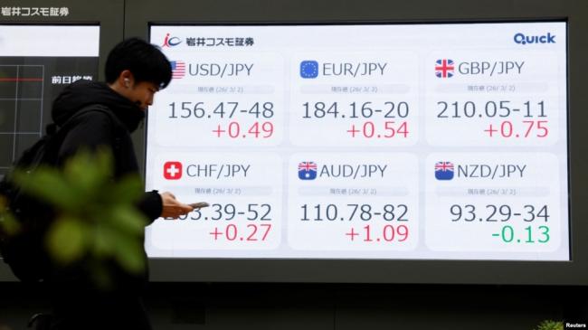 美以对伊战争进入第七天：油价飙升，股市暴跌