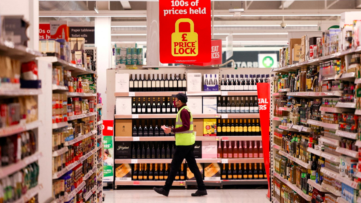中东战争扫空货架？最坏情况曝光：这些都短缺