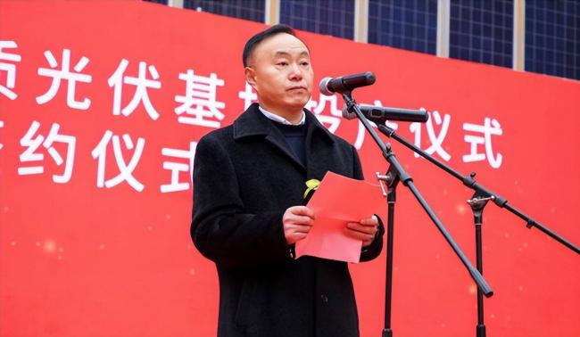 隐居澳洲13年后，中国“光伏教父”突然出手