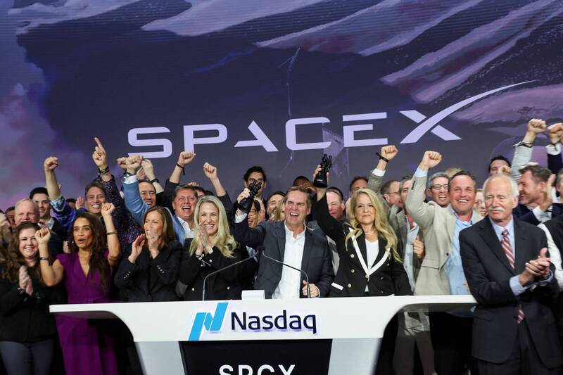 股市版星際大戰開打！SpaceX掛牌上市太空概念股一瀉千里- 自由財經